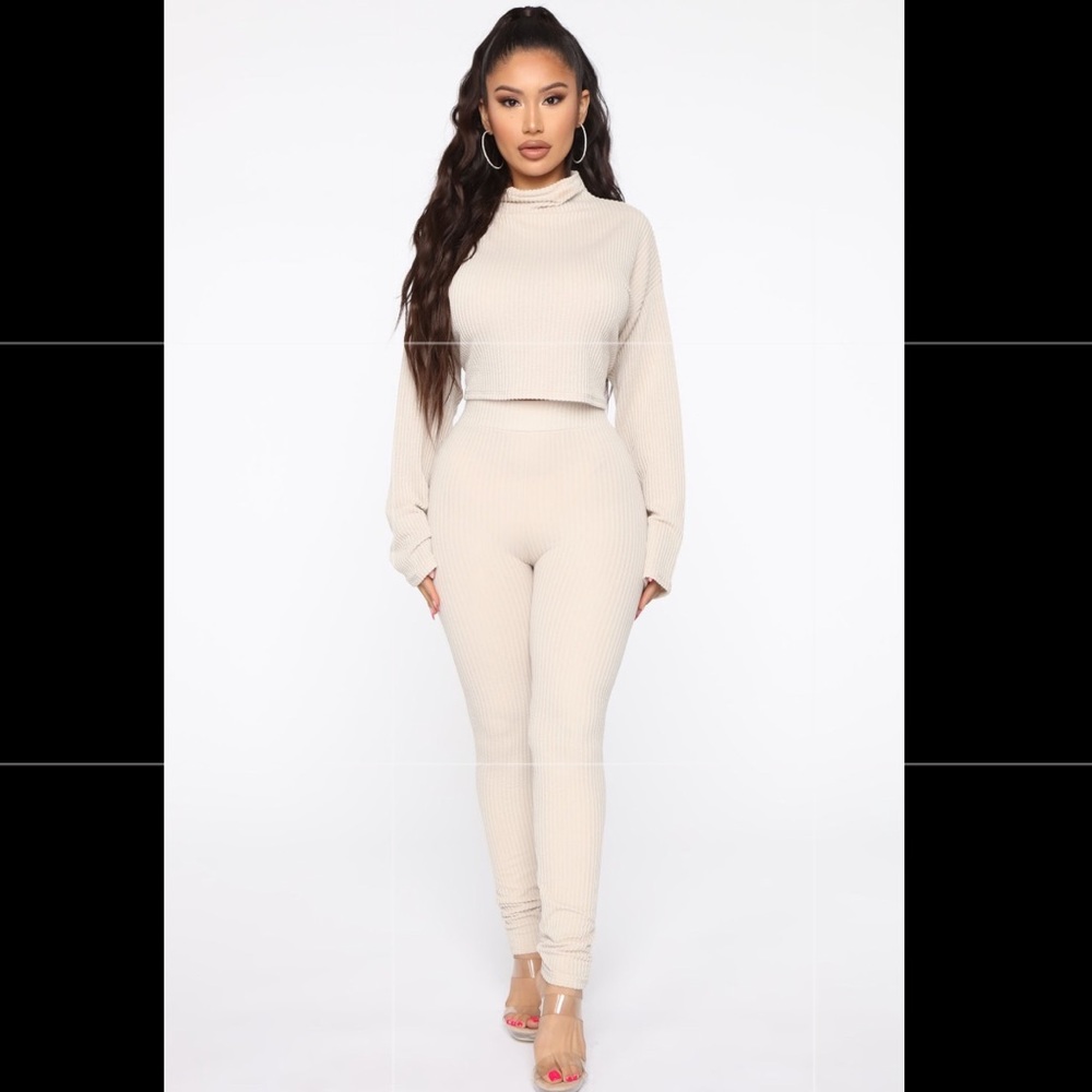 Fashion nova set size xs